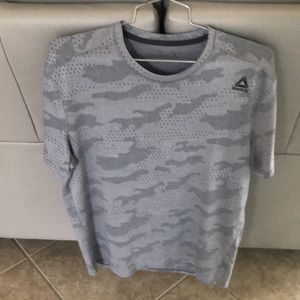 Reebok gray t shirt
